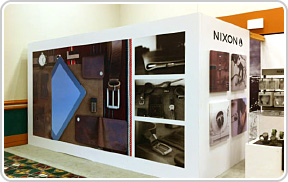NIXON WALL